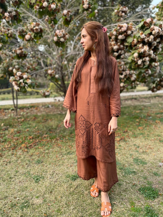 Aria Clay – Linen Two-Piece Ready-to-Wear