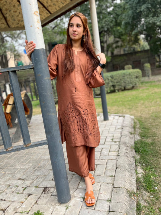 Aria Clay – Linen Two-Piece Ready-to-Wear